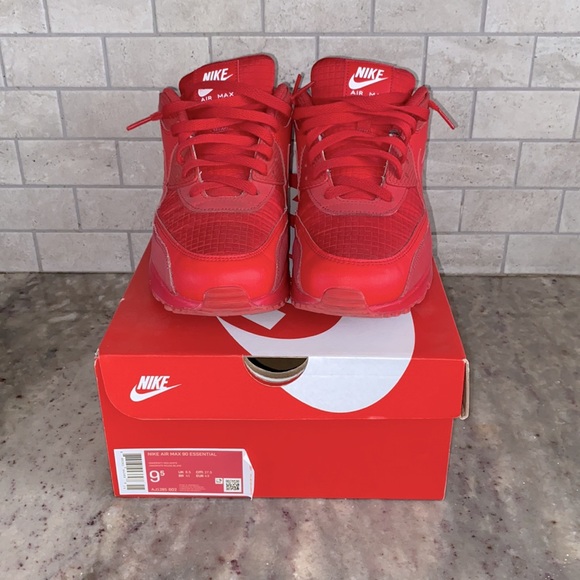 Nike Air Max 90s - Picture 2 of 6